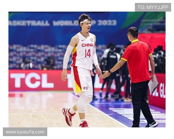 王哲林领衔福建男篮崛起 打破困境助力球队实现跨越式发展